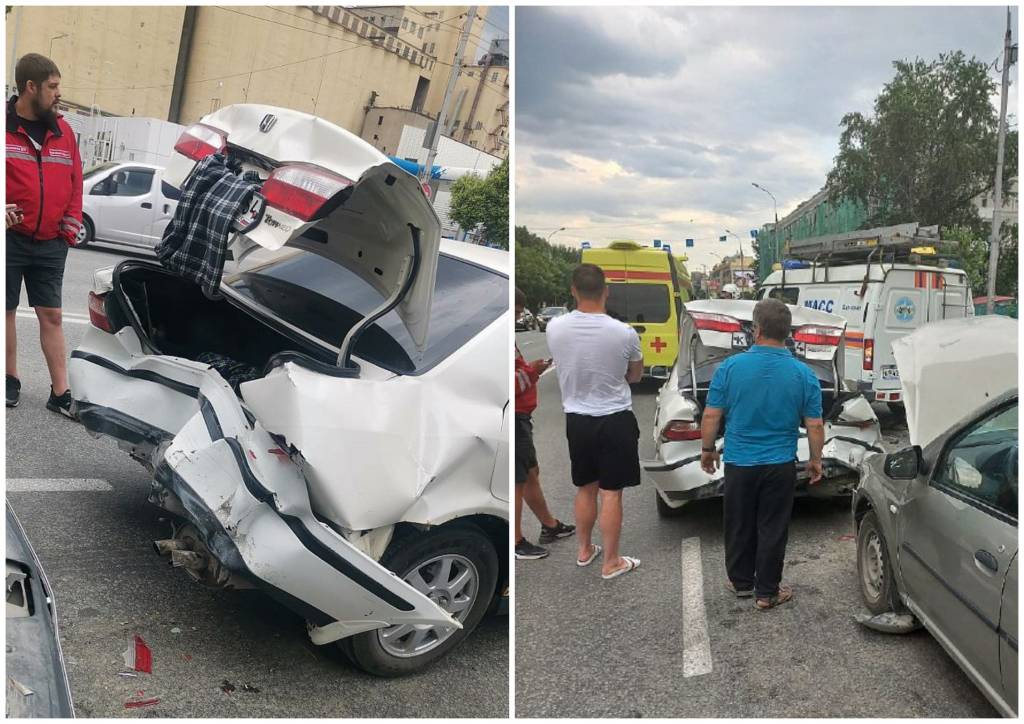 В Новосибирске на Большевистской столкнулись 3 иномарки