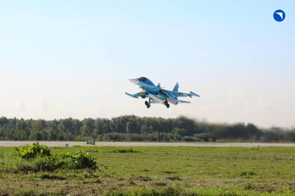 Новую партию Су-34 передали из Новосибирска в ВКС