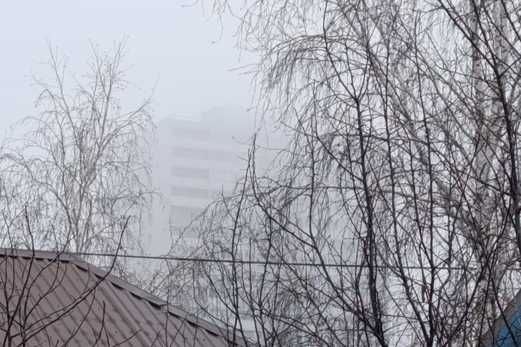 Новосибирск погрузился в туман субботним утром 19 октября