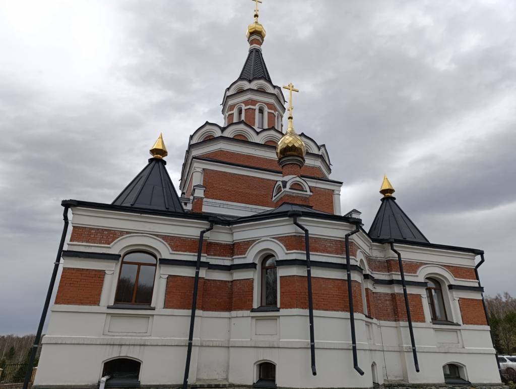 Радоница 14 мая 2024: что можно и что нельзя делать