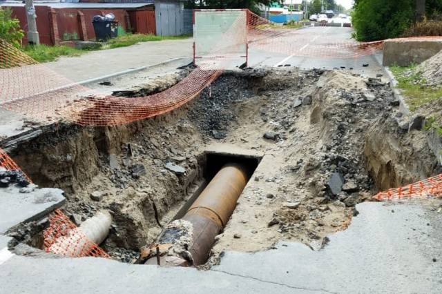 В Новосибирске заменят 58-летний трубопровод в Калининском районе