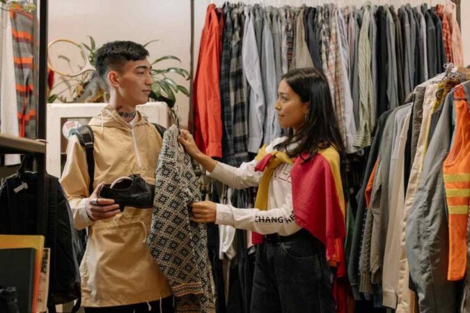 В Новосибирске магазины «Zara» вернулись под новым брендом и ищут работников