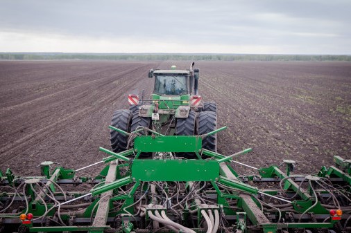 Посевная кампания набрала высокий темп в Новосибирской области