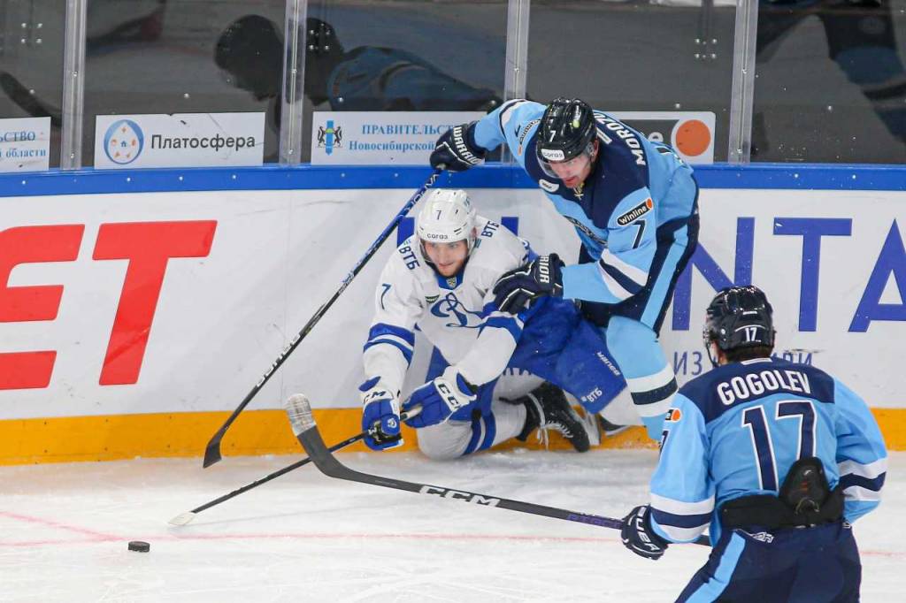 «Сибирь» проигрывает шестой матч кряду: «снеговики» не справились с «Динамо» в Москве