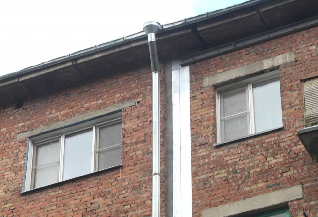 В Новосибирске ремонт фасада в доме с трещиной на Римского-Корсакова перенесли на 2024 год