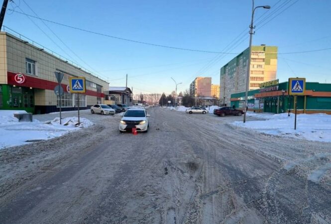 В Бердске женщина на иномарке сбила 90-летнюю пенсионерку