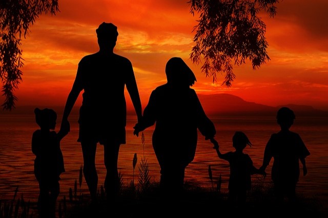 Какие меры поддержки многодетных семей появились в России