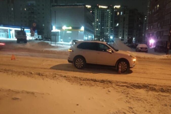 В Новосибирске «Porsche Cayenne» сбил 9-летнего мальчика на пешеходном переходе