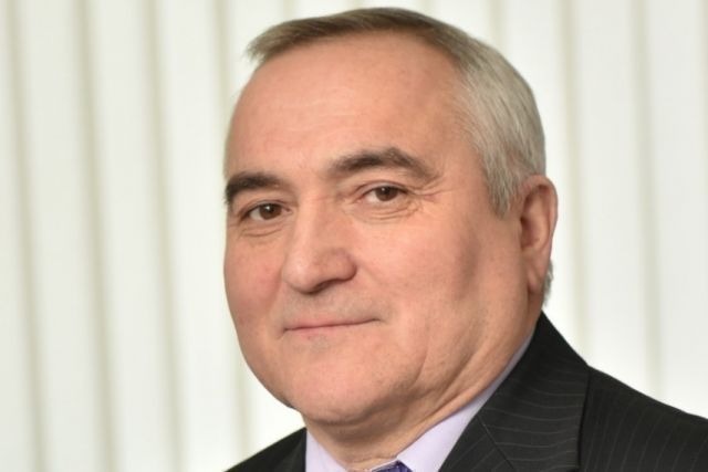 Под Новосибирском экс-руководитель НЗИВа получил три года условно за растрату 9