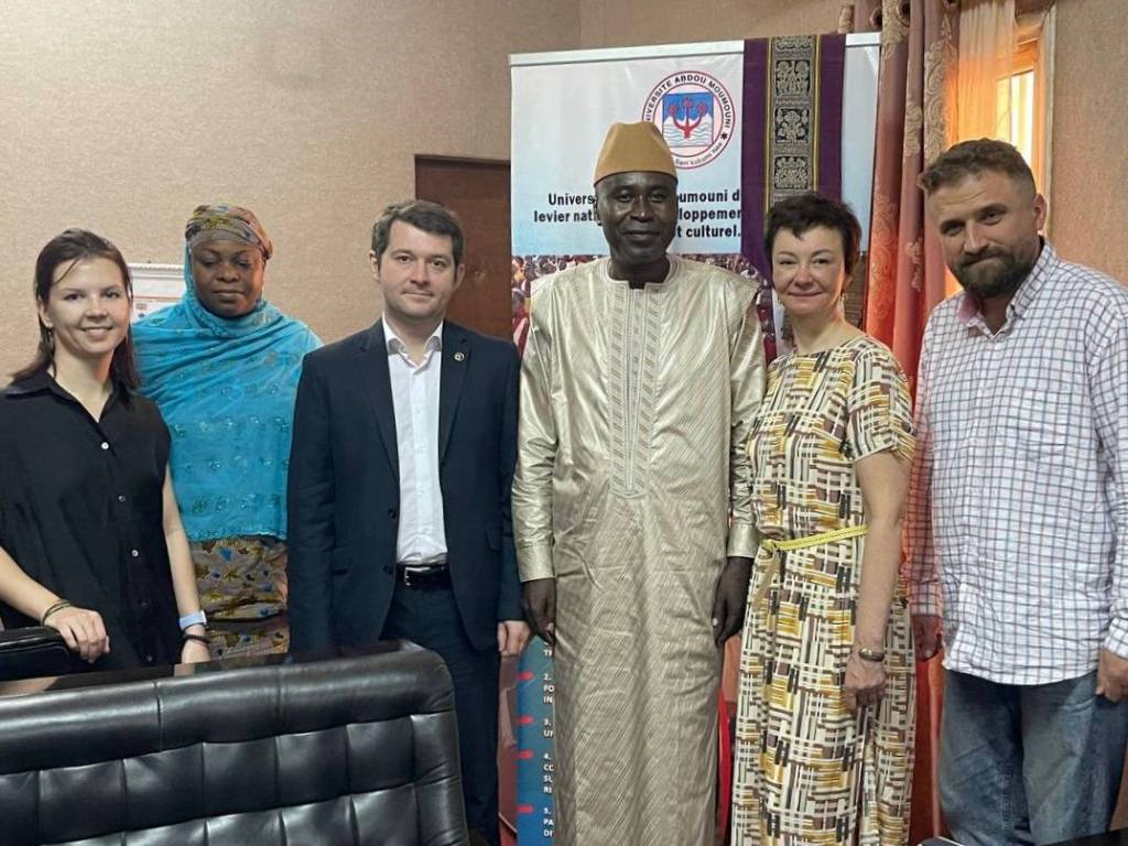 Новосибирск задаёт тон в продвижении российского образования для Африки