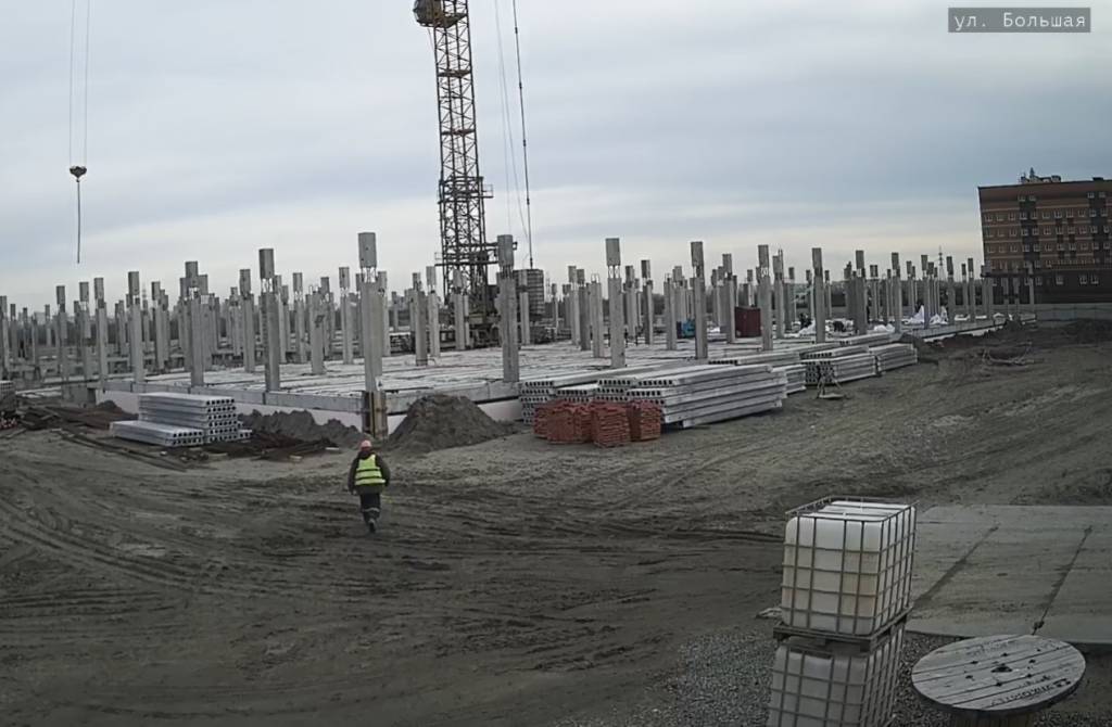 В Новосибирске демонтировали фундаменты концессионных школ