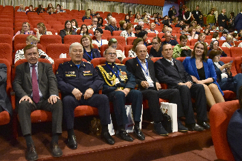 Семейный форум открылся в Новосибирской области