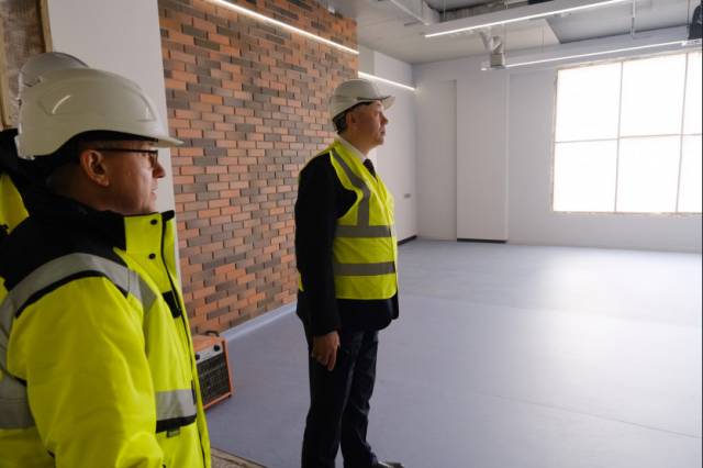 Губернатор Новосибирской области проконтролировал ход строительства кампуса мирового уровня НГУ