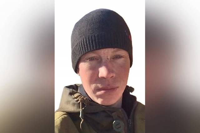 В Новосибирске уже месяц ищут пропавшего 33-летнего мужчину со шрамом у левого виска