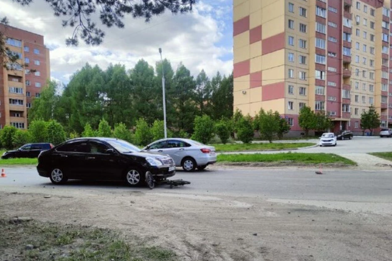 В Новосибирске пожилой водитель «Лады» сбил 9-летнего мальчика на велосипеде