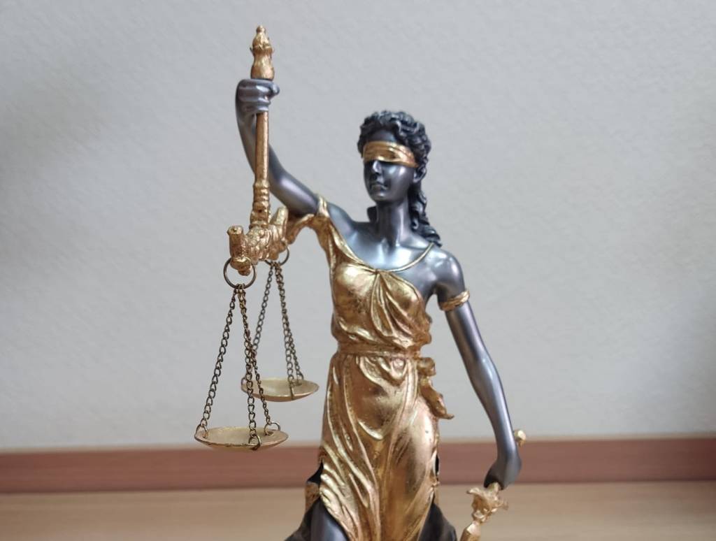 В Новосибирске суд обязал мэрию дать жилье вне очереди тяжело больной женщине с ребенком