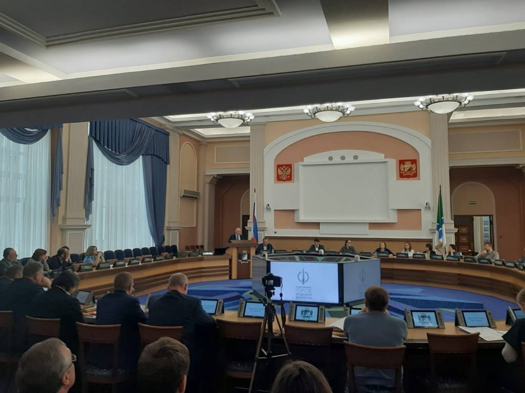 Споры о конкурсе: депутаты обсудили новую схему выборов мэра Новосибирска