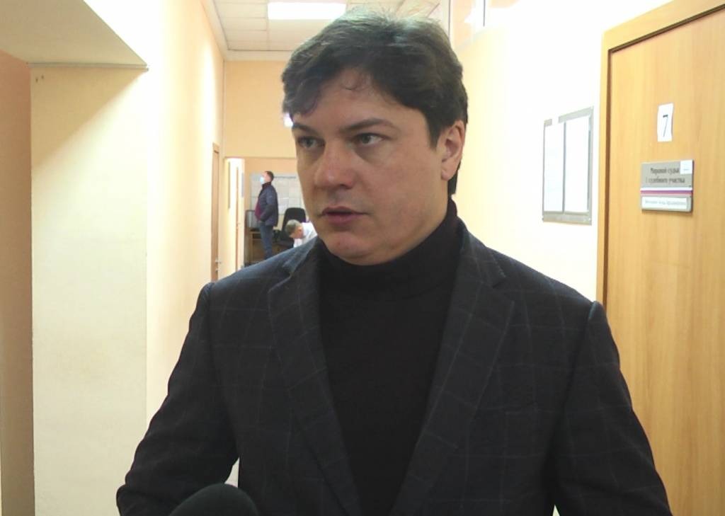 «Не имею к этому никакого отношения!»: вице-мэр Новосибирска Скатов попросил его оправдать по делу о клевете