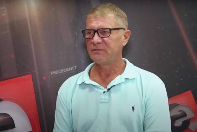 Житель Новосибирска предъявляет претензии к автосалону