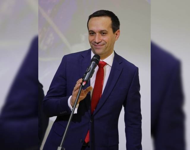 Иск уволенного в связи с утратой доверия гендиректора «Вектора»  рассмотрят в облсуде