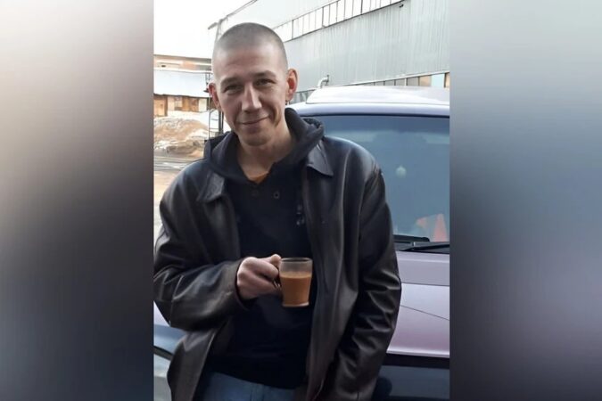 В Новосибирской области простились с погибшим мобилизованным Александром Семьяновым