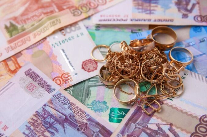 Новосибирец обокрал квартиру мамы невесты на 125 тысяч рублей