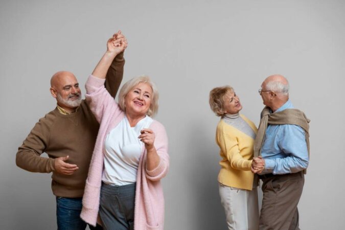 Новосибирцам досрочно выплатят пенсии за январь