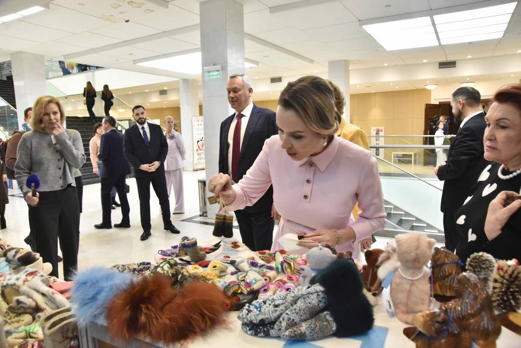 В Новосибирске собрались детские правозащитники со всей России