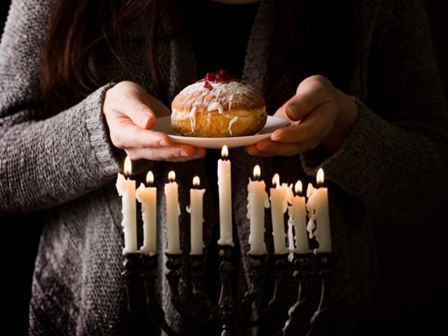 Завтра Чистый четверг  - обязательно ли делать уборку и красить яйца в этот день