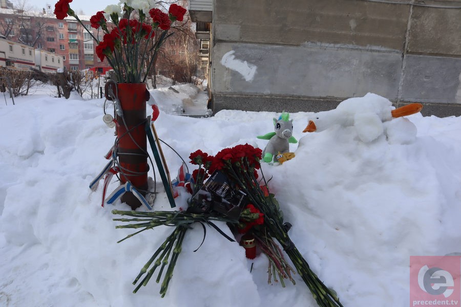 В Новосибирске пройдут первые похороны жертв взрыва газа в доме на Линейной