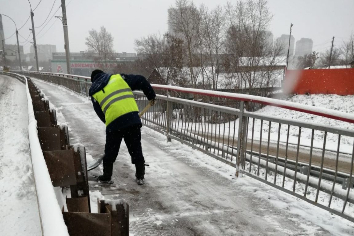Власти Новосибирска заявили о готовности к уборке дорог зимой на 79%