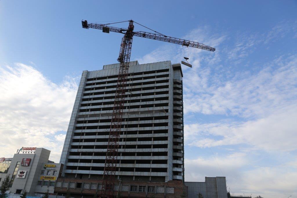 В Новосибирске построили подземный тоннель к апарт-отелю «Турист»