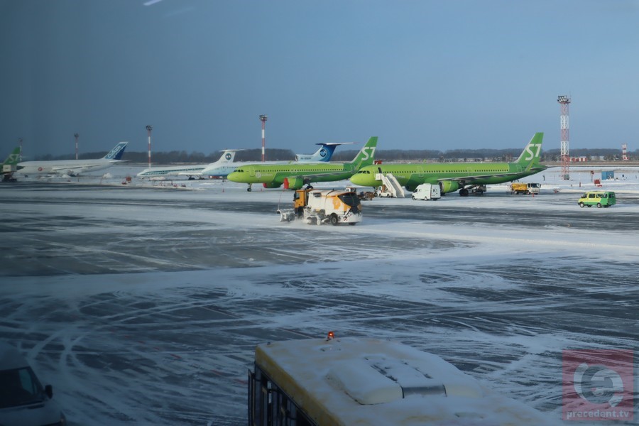 Под Новосибирском ликвидировали свалку около взлетно-посадочной полосы Толмачево