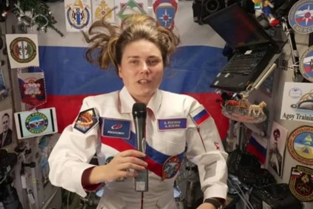 Космонавт из Новосибирска Анна Кикина поздравила земляков с Днем спасателя