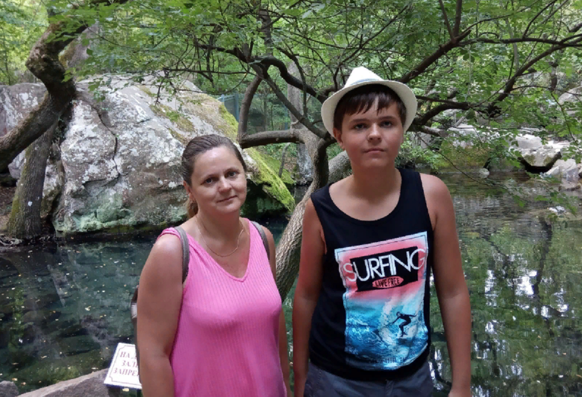 В Новосибирске мама ребенка с аутизмом добилась устройства ребенка в обычную школу