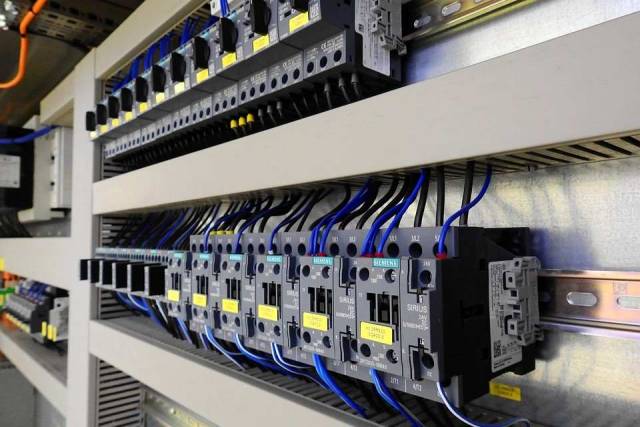 В Новосибирской области за неделю произошло 55 отключений электроэнергии