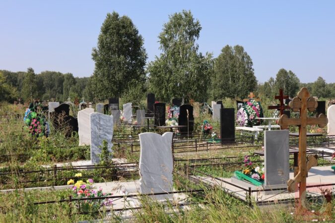 В правительстве Новосибирской области прокомментировали скандал со сборами на кладбище в Татарске