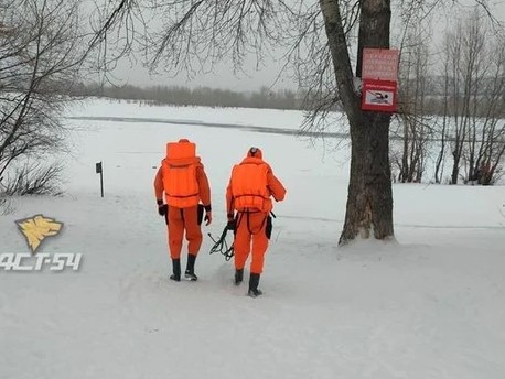 В Новосибирске полиция и МЧС проверяют информацию об утонувшем человеке