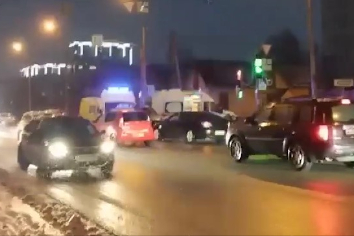 Два фельдшера пострадали в ДТП со скорой в Новосибирске