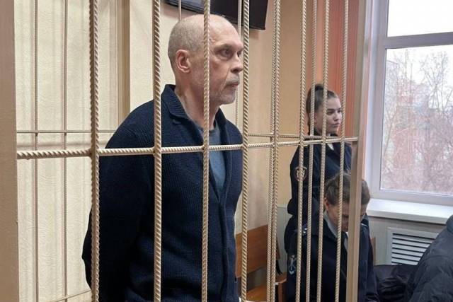 Экс-директора ФК «Новосибирск» оставили в СИЗО до конца ноября