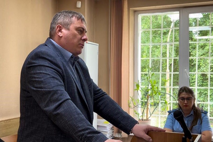 В Новосибирске депутата Поповцева оштрафовали на 300 тысяч за мошенничество с зарплатой помощницы