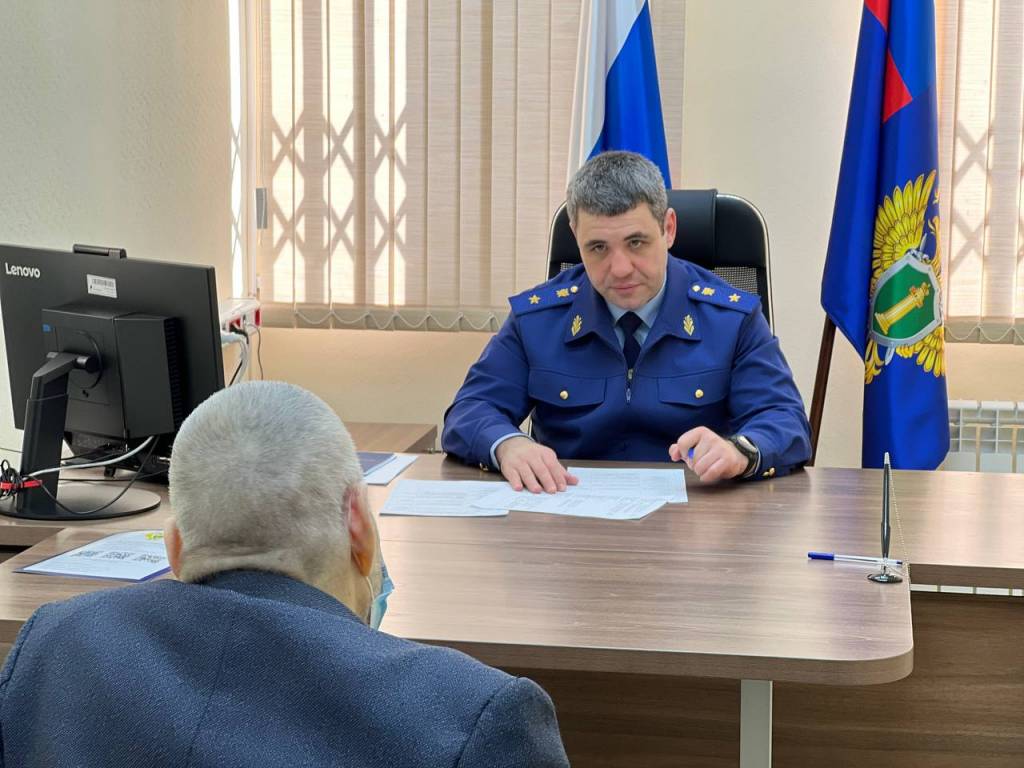 Прокурор Новосибирской области Александр Бучман провел личный прием граждан