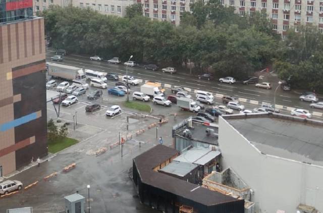 С новосибирцами