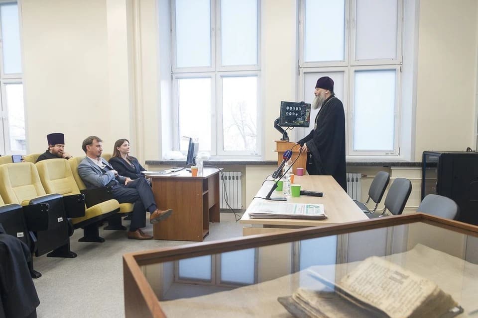 В Новосибирске нашли редчайшее издание Псалтири первопечатника Федорова
