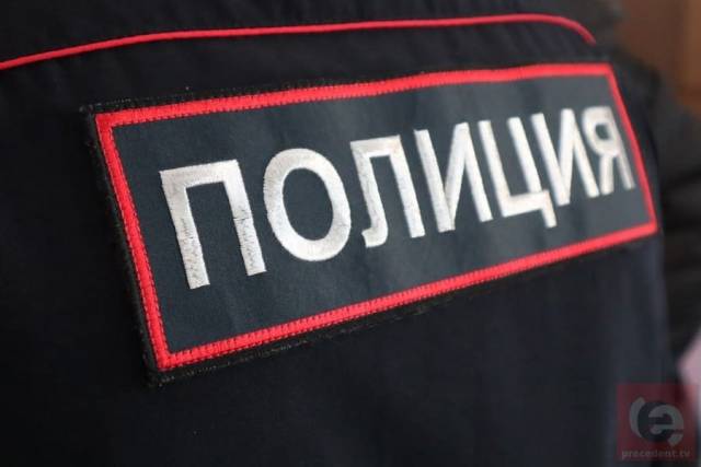 Сорвал золотую цепочку с крестиком: в Новосибирске задержали 36-летнего грабителя