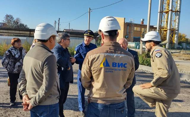 В Новосибирске прокурор проверил строительство поликлиники в Заельцовском районе