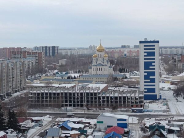 В Новосибирске дольщики долгостроя на Связистов не согласны с условиями договора от нового застройщика