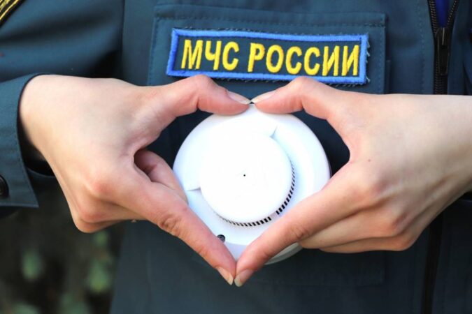 В Новосибирской области  в 2023 году благодаря пожарным извещателям спасли 52 ребенка