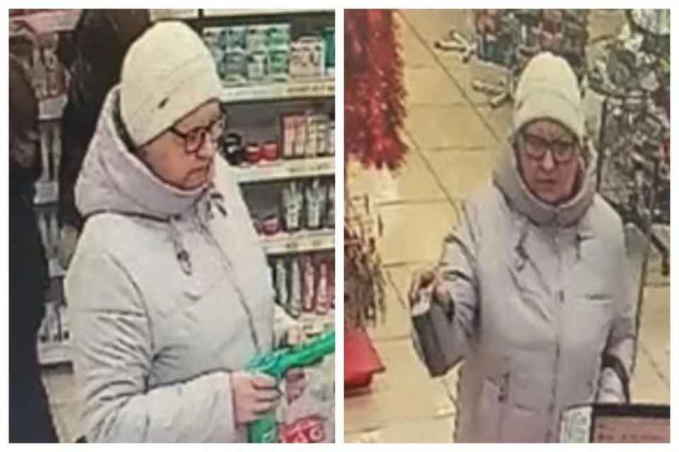 В Новосибирске бабушка расплатилась найденной картой и попала под уголовное дело