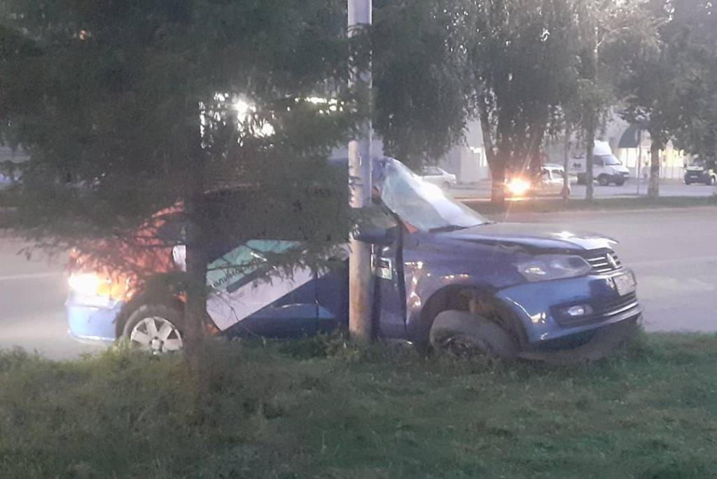 В Бердске два автомобиля столкнулись